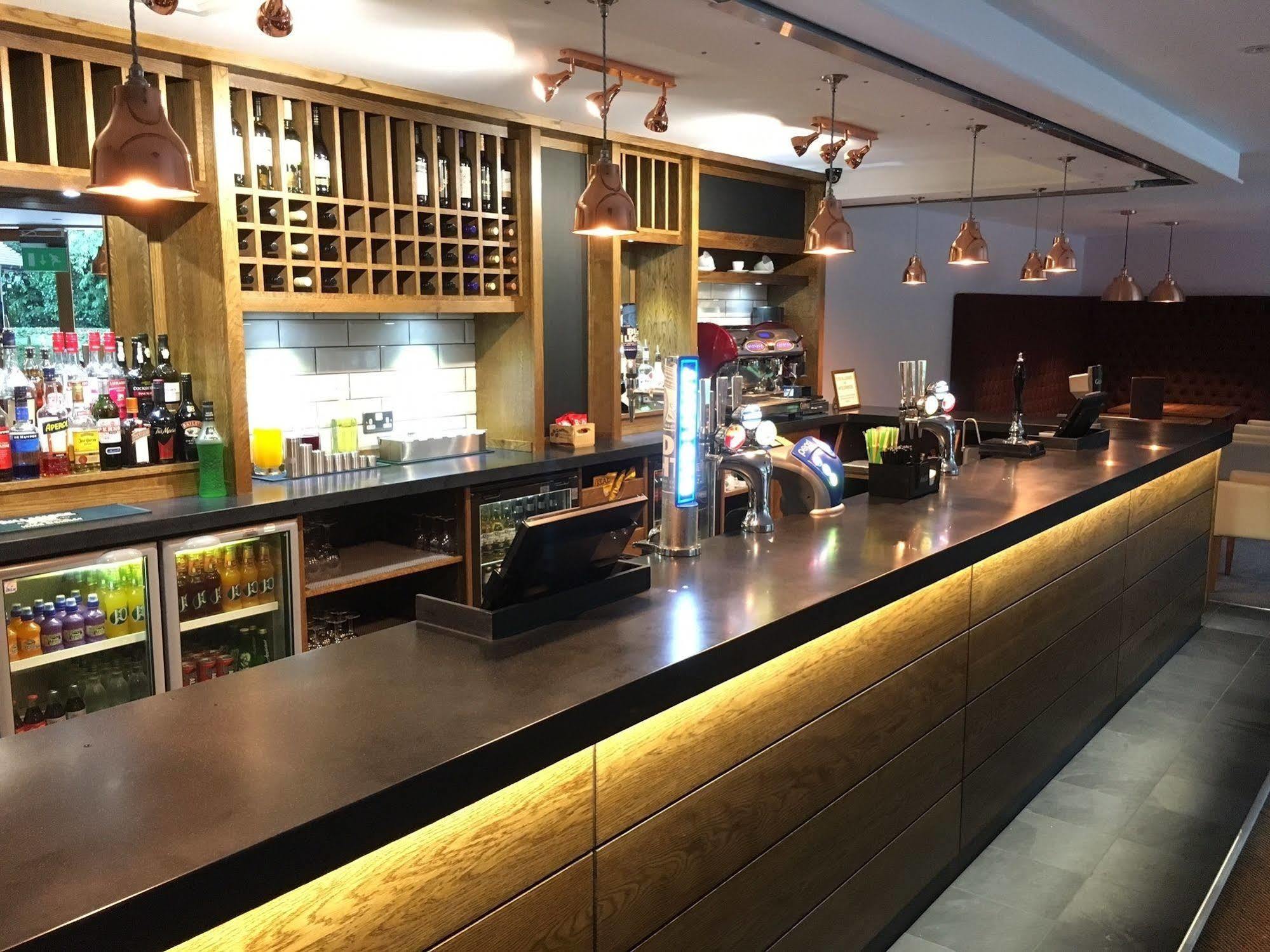 Ramada Telford Ironbridge Ξενοδοχείο Εξωτερικό φωτογραφία